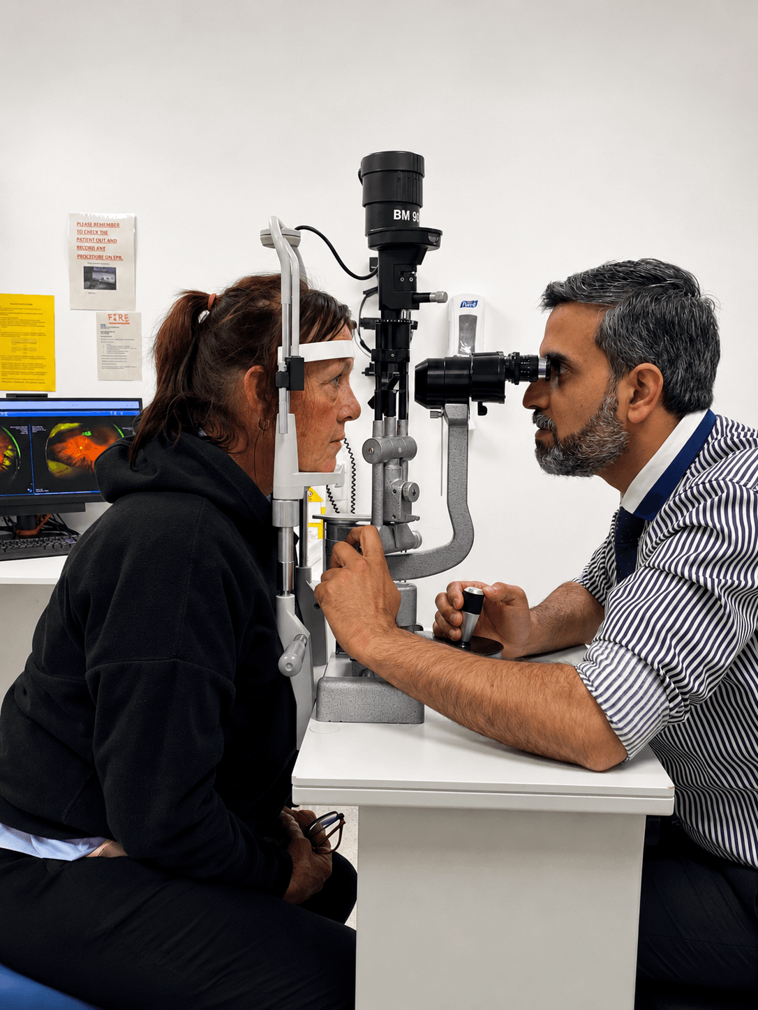 Slit lamp eye examination